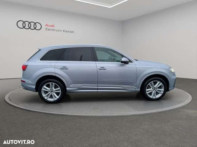 Audi Q7 - 8