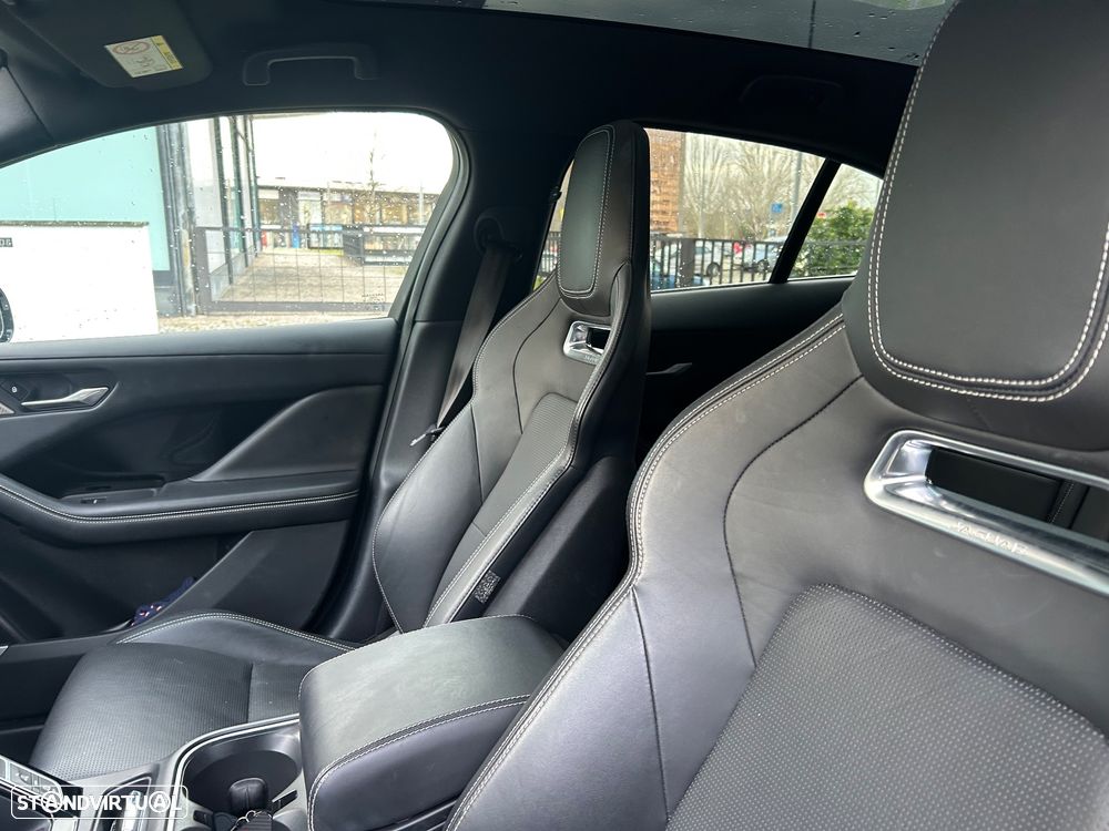 Jaguar I-Pace EV400 AWD HSE - 11