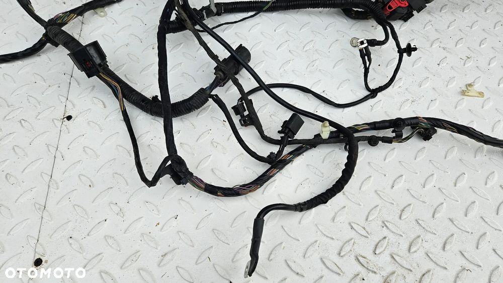 Jaguar XJ 351 5.0 SC 510 KM 508PS Instalacja grodzi Wiązka przewodów komory Kable AW93-14290-UAE - 9