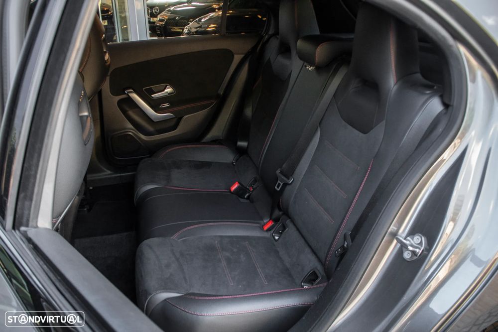 Mercedes-Benz A 180 d AMG Line Aut. - 28