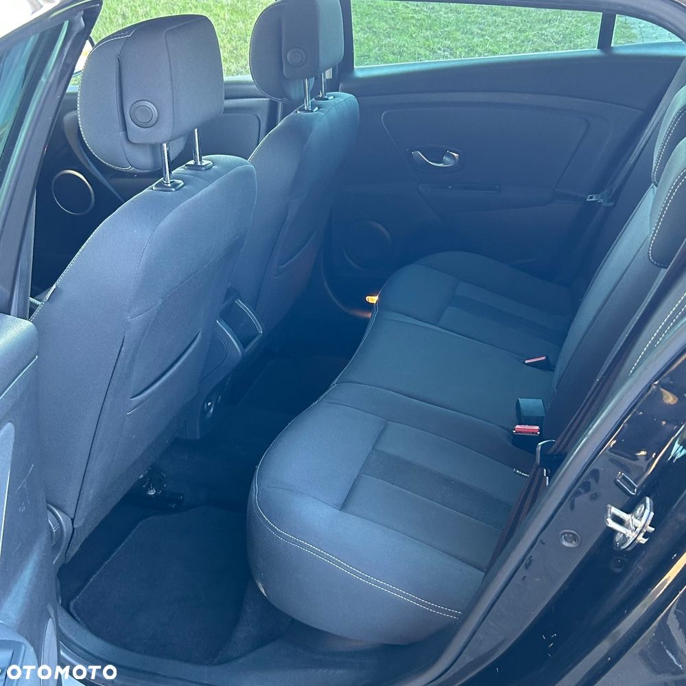 Renault Megane 1.6 16V 110 Paris Business - 19