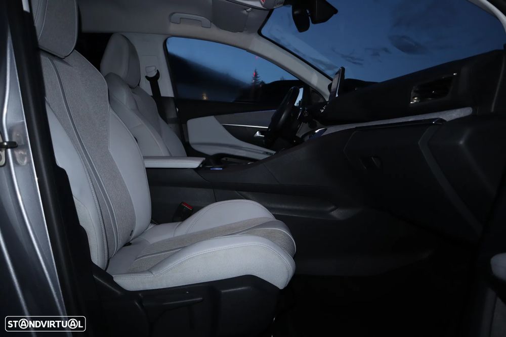 Peugeot 3008 1.2 PureTech Allure EAT8 - 7