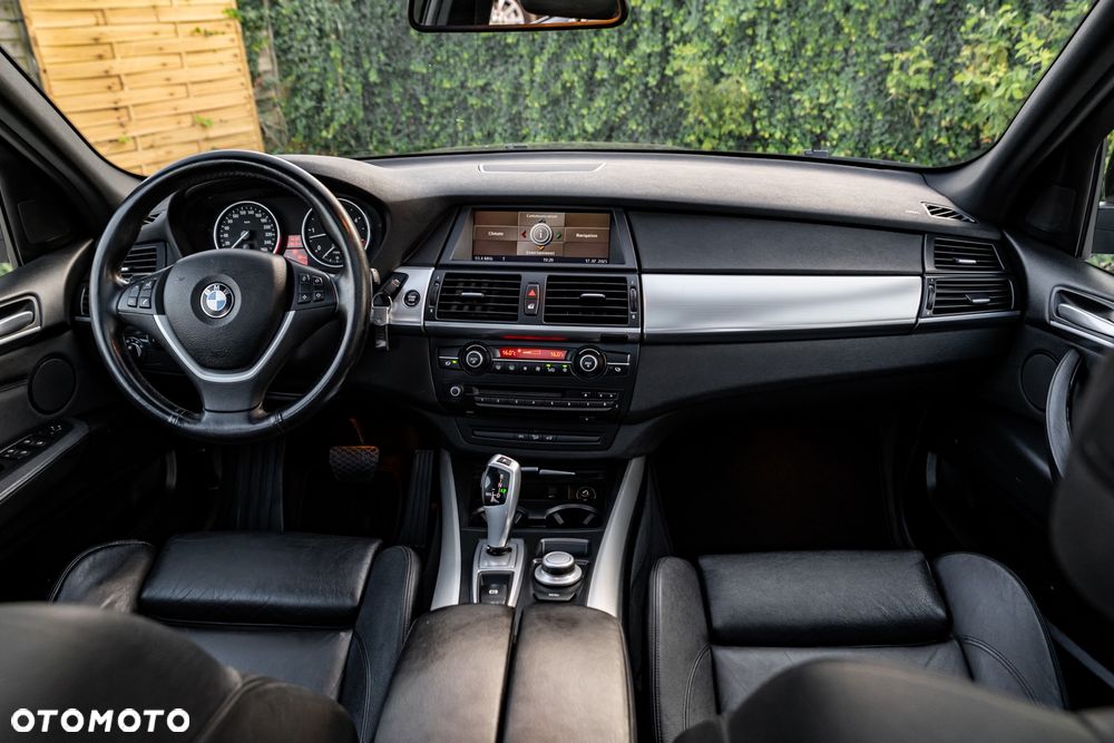 BMW X5 xDrive30d - 24