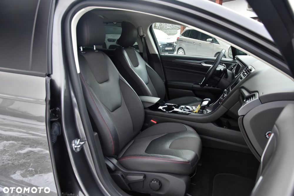 Ford Mondeo 2.0 TDCi ST-Line X PowerShift - 22