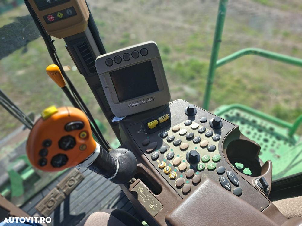 John Deere 690I - 10