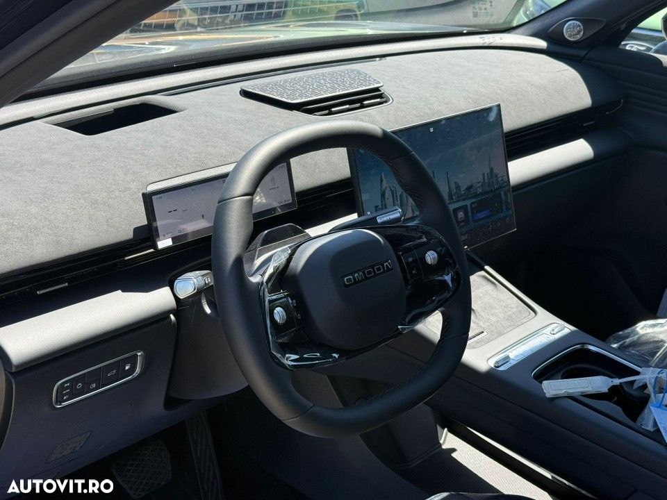 Omoda 7 1.5 TGDI 1DHT PHEV Exclusive - 11