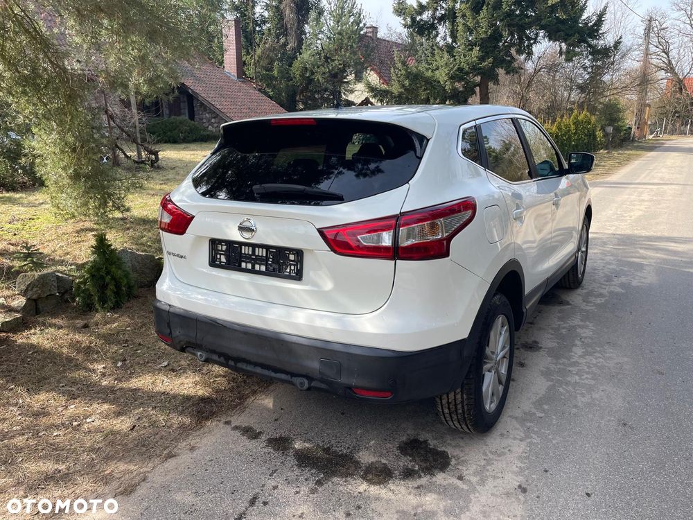 Nissan Qashqai 1.6 dCi 4 x 4 DPF acenta - 9