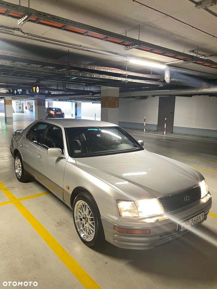 Lexus LS Standard - 7