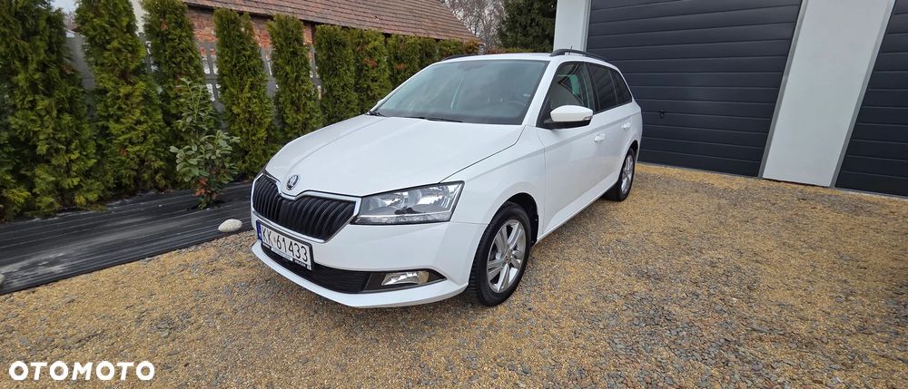 Skoda Fabia 1.0 TSI Ambition Plus - 1