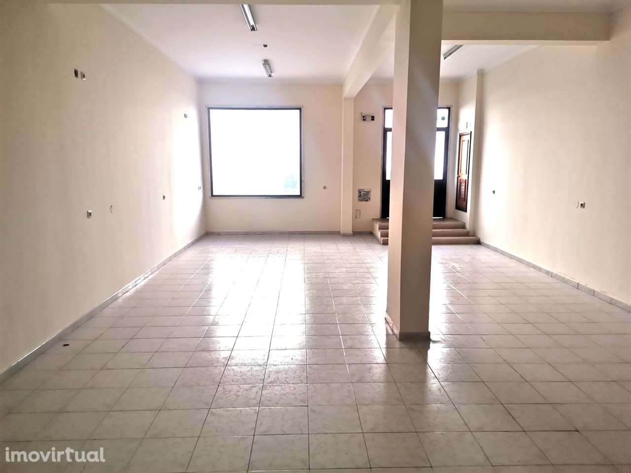 Loja  Venda em Cacém e São Marcos,Sintra - Grande imagem: 3/9