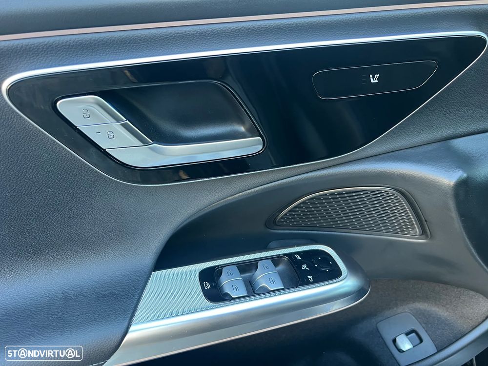 Mercedes-Benz E 220 d 9G-TRONIC AMG Line NIGHT Edition - 18