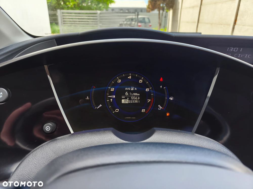 Honda Civic 1.8i-VTEC Sport - 11