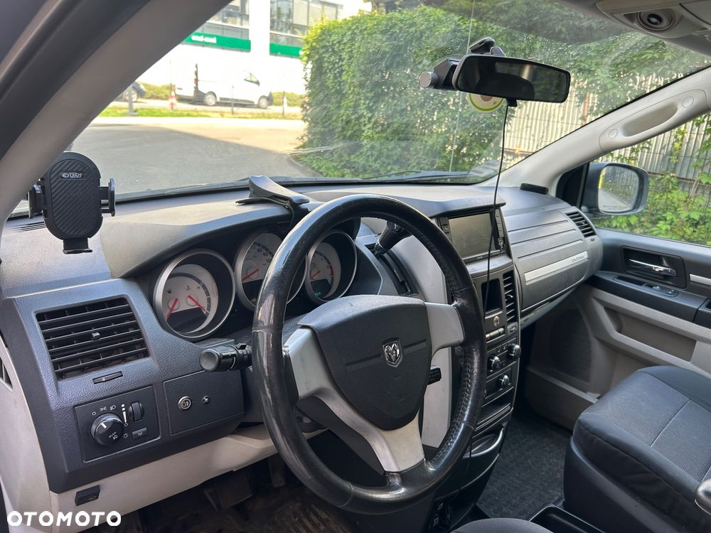 Dodge Grand Caravan 3.8 SXT - 15