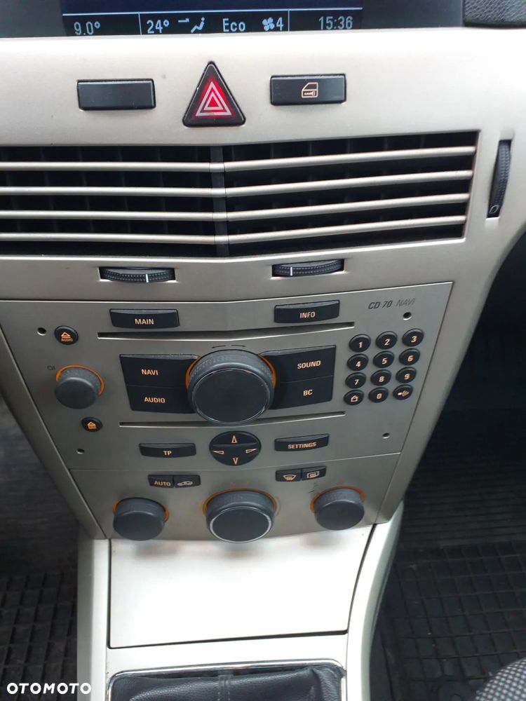 Opel Astra 1.7 CDTI - 11