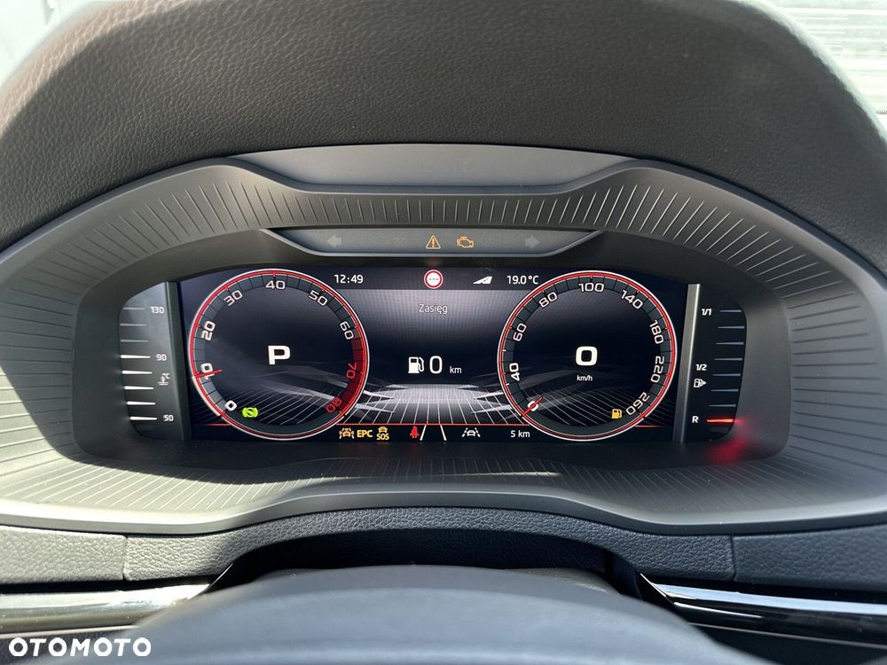 Skoda Karoq 1.5 TSI ACT Sportline DSG - 18