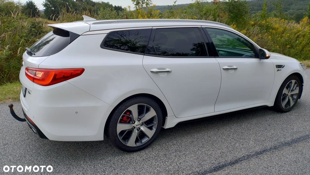 Kia Optima 2.0 T-GDI GT - 26