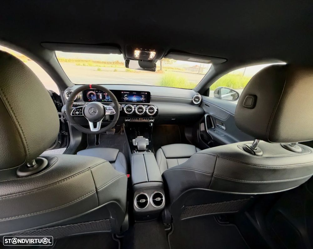 Mercedes-Benz CLA 250 e 8G-DCT AMG Line - 10