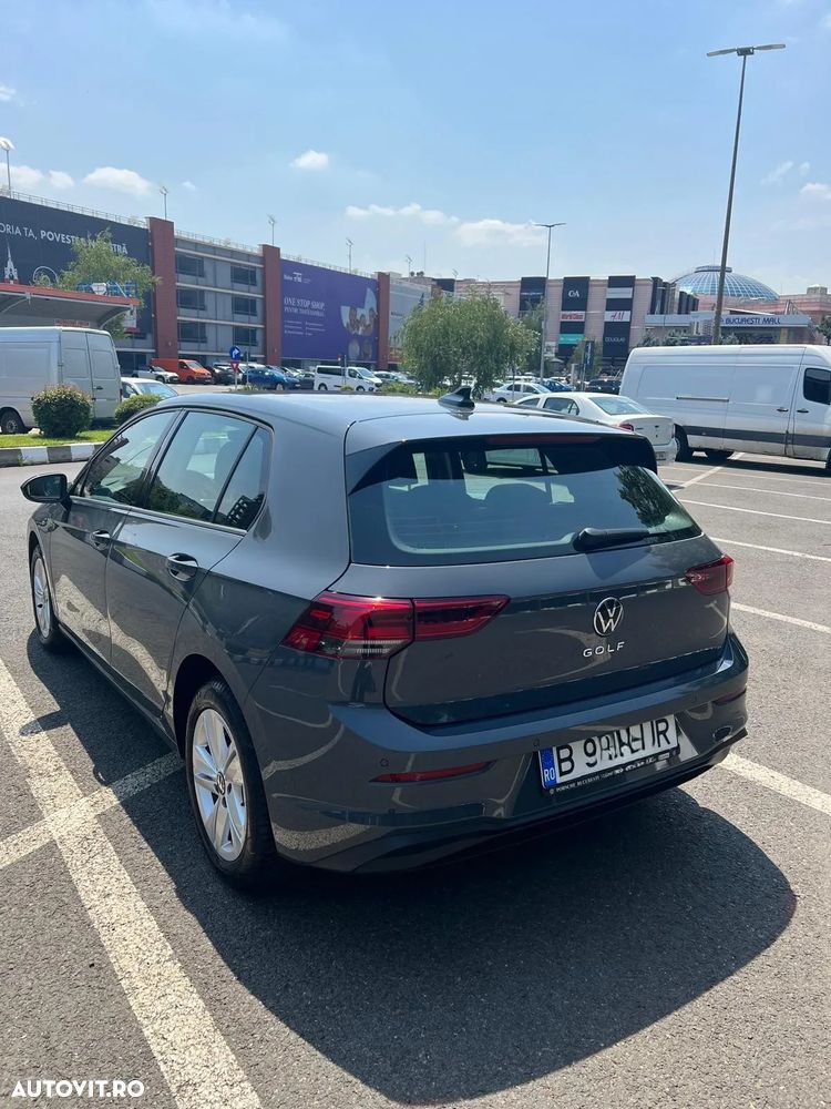 Volkswagen Golf 2.0 TDI DSG Life - 2