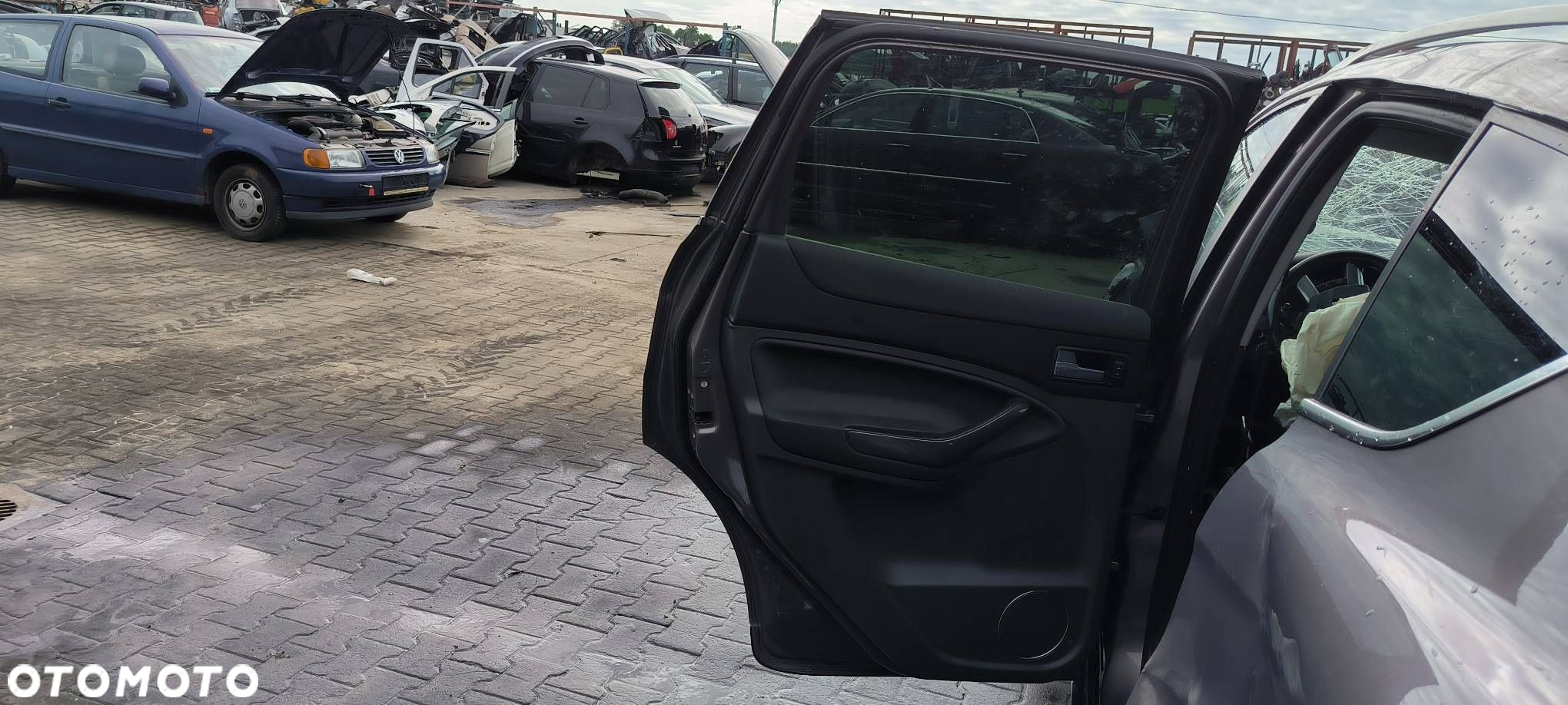 DRZWI LEWE TYŁ FORD KUGA V1 MK1 - 3