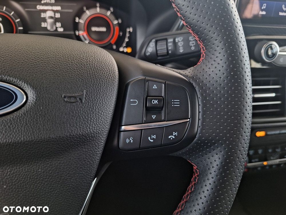 Ford Kuga 1.5 EcoBoost FWD ST-Line - 36