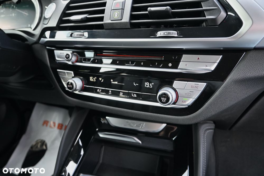 BMW X4 xDrive20d Business Edition sport - 33