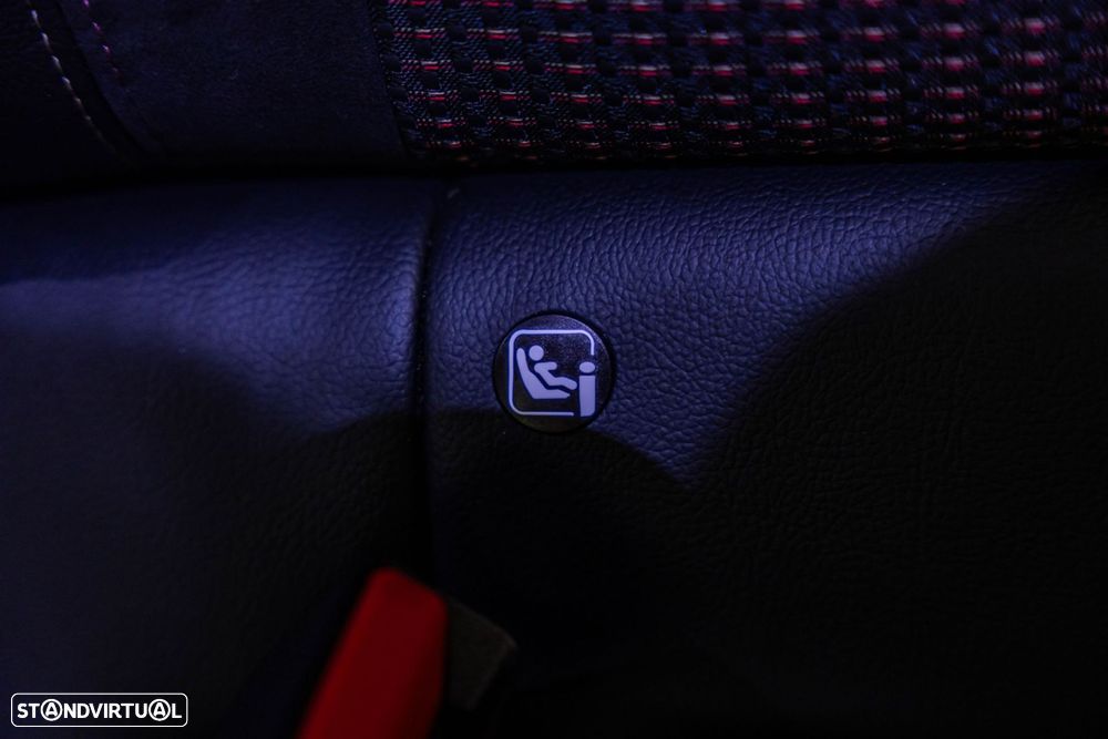 DS DS3 Crossback E-Tense Performance Line - 11