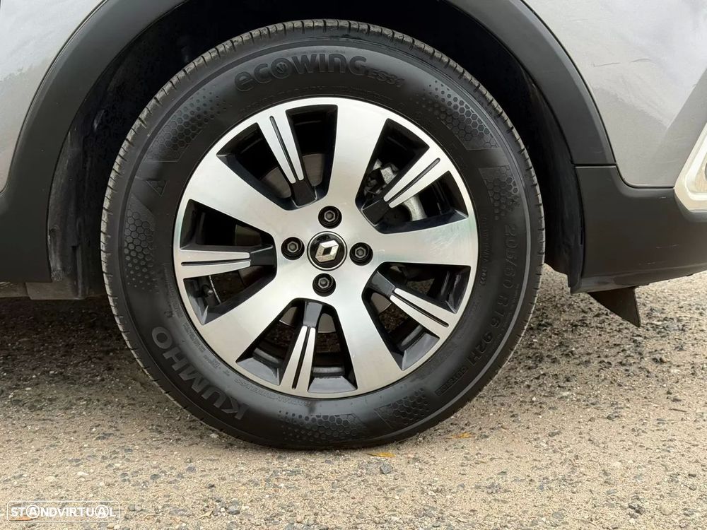 Renault Captur 1.5 dCi EDC - 22