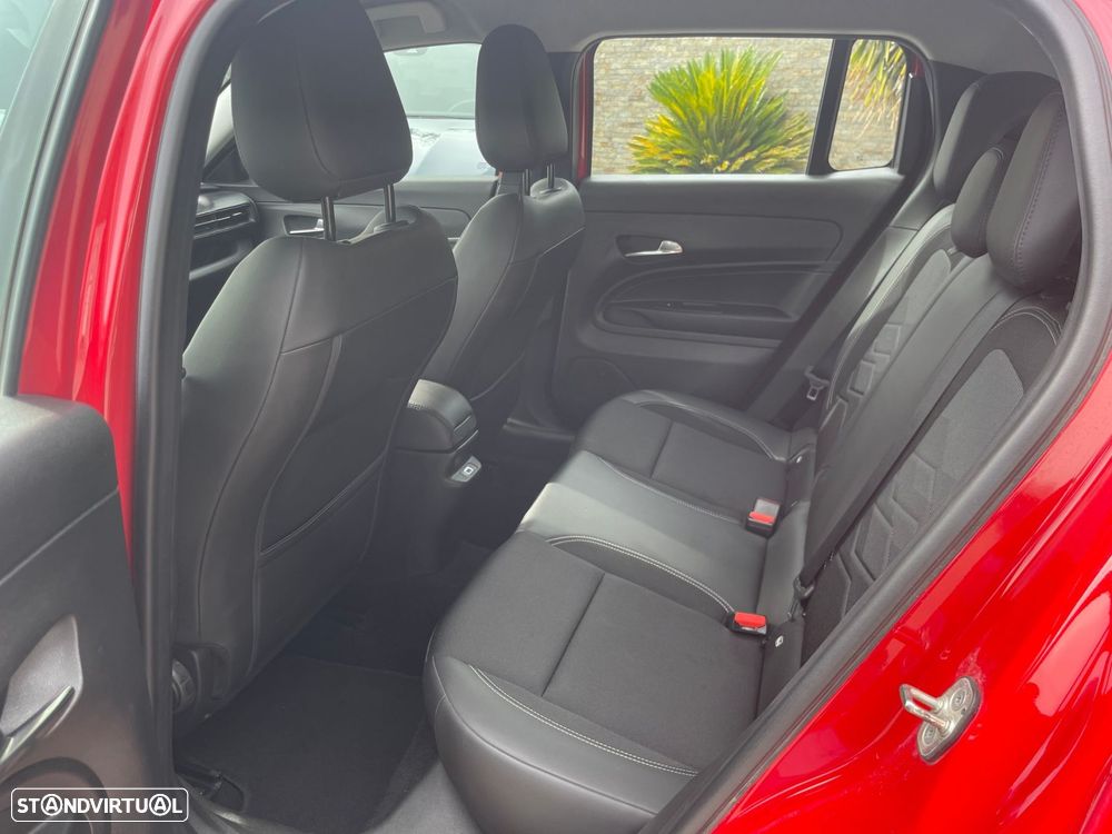 Jeep Avenger 1.2 GSE T3 Altitude - 30