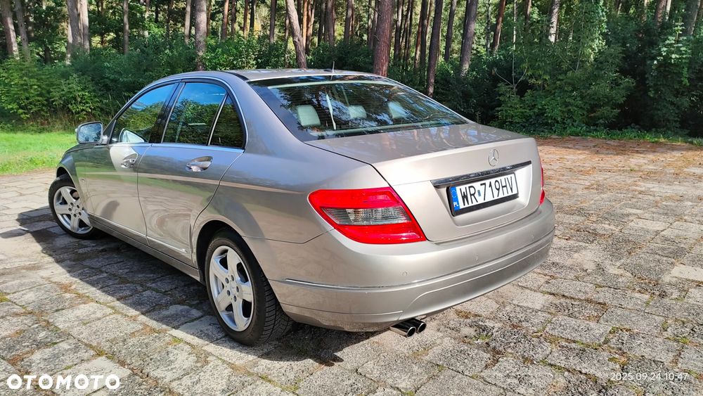 Mercedes-Benz Klasa C 180 Kompressor Automatik Avantgarde - 17