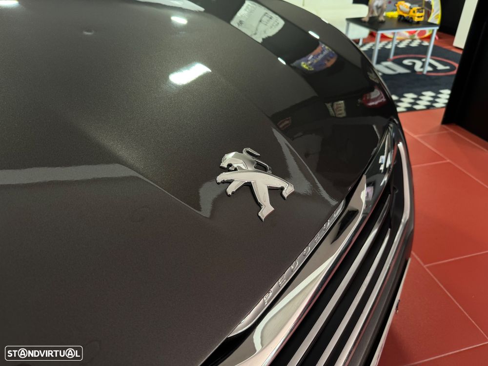 Peugeot 308 SW 1.6 e-HDi Allure - 22