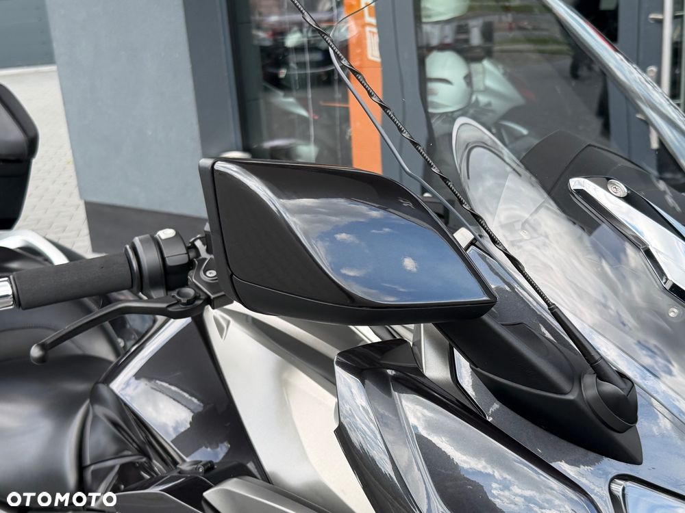 BMW K - 19