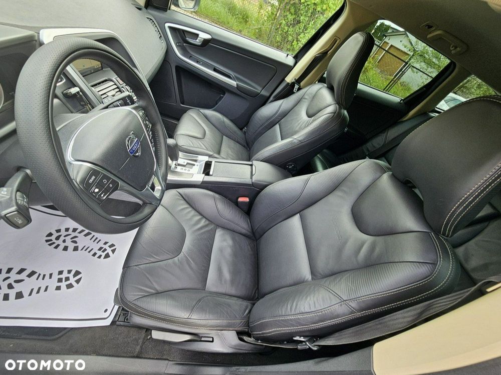 Volvo XC 60 D4 Geartronic RDesign - 10
