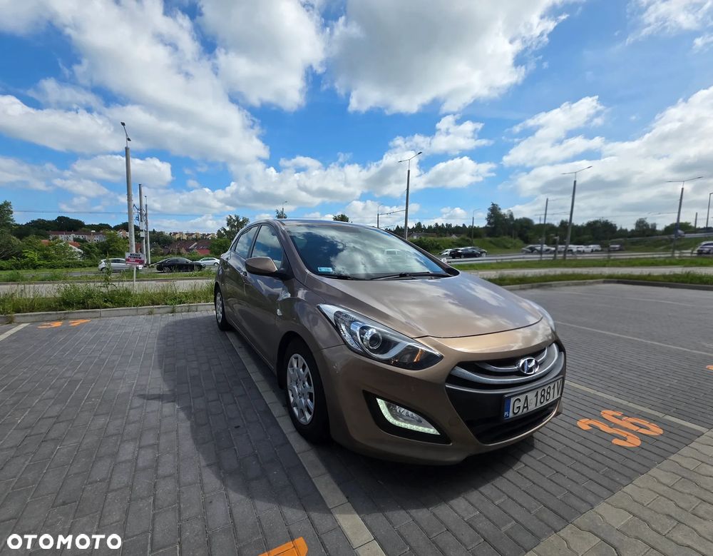 Hyundai i30 1.6 CRDi Comfort - 1