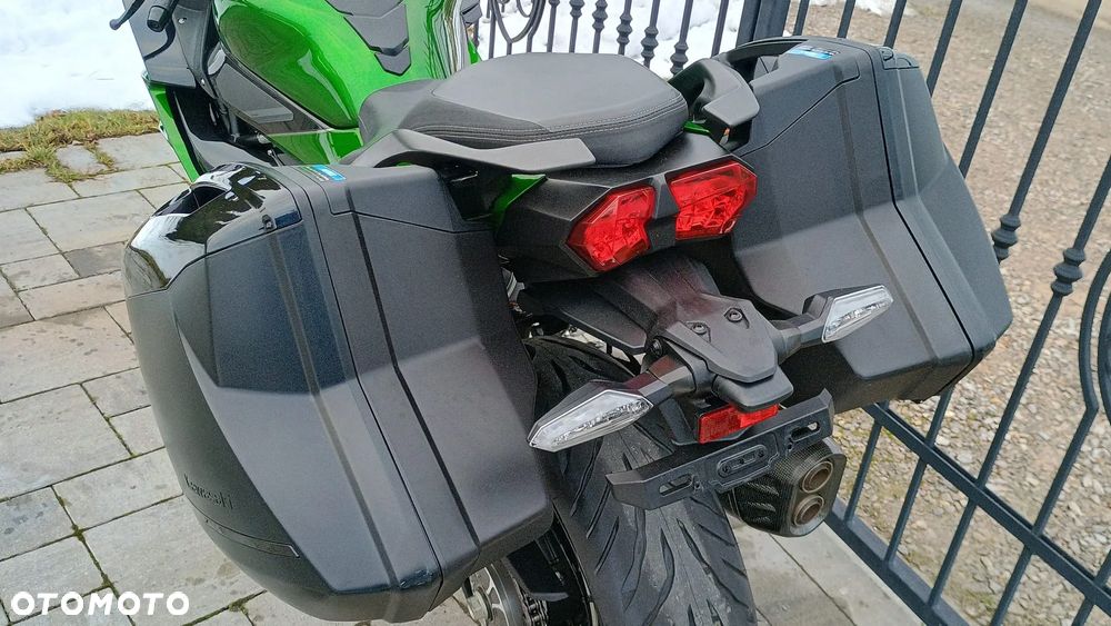Kawasaki Ninja H2 SX - 33