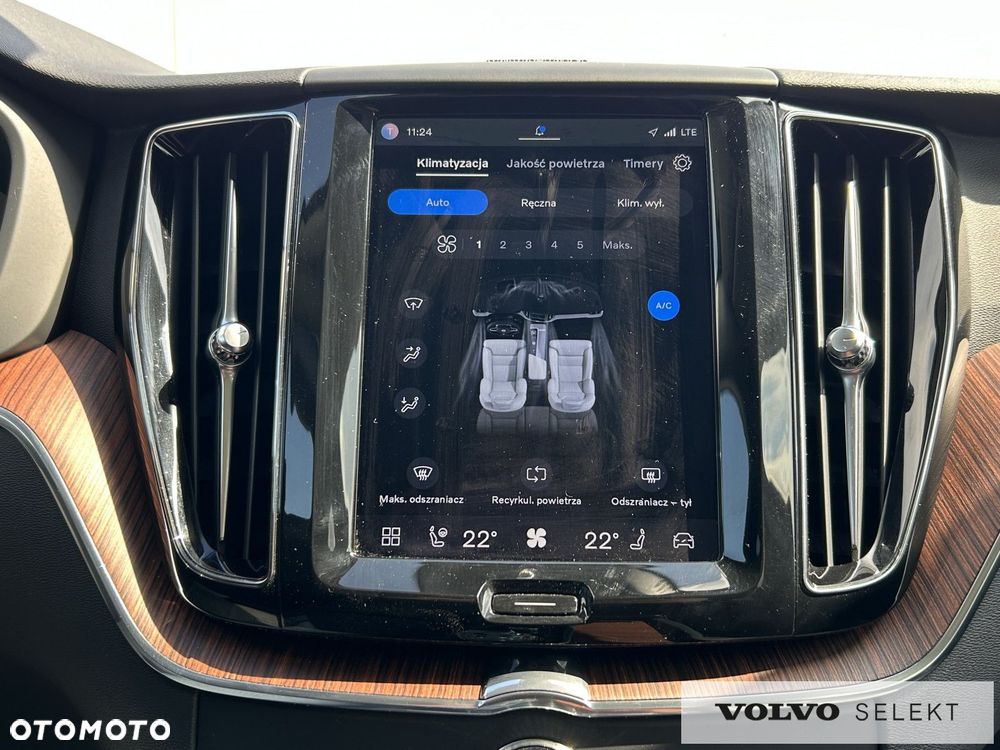 Volvo XC 60 - 21