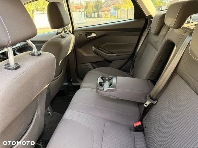 Ford Focus 1.0 EcoBoost Trend - 11