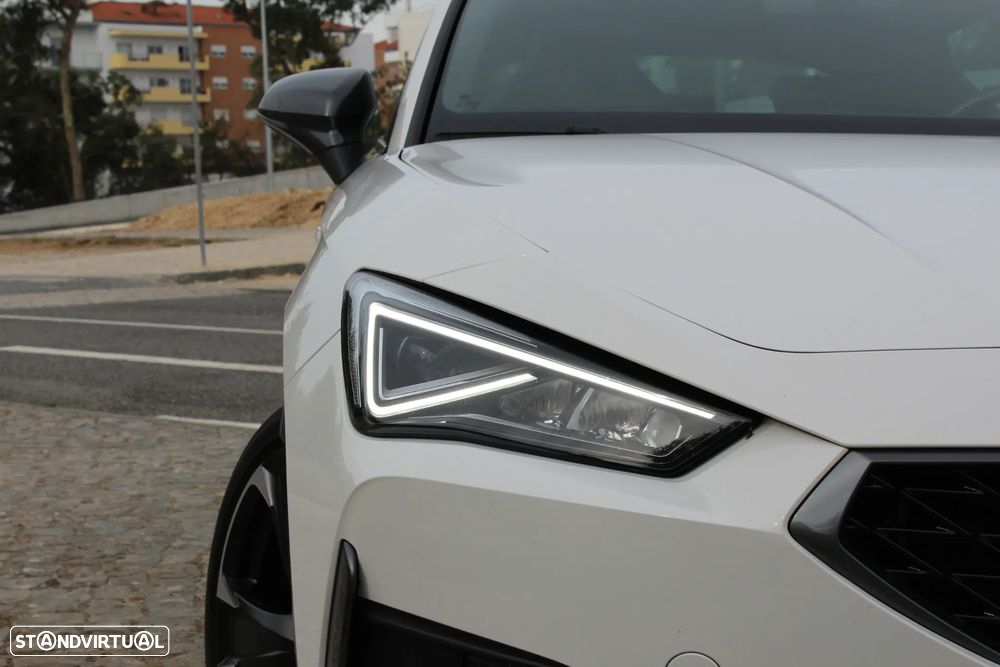 Cupra Leon 1.4 e-Hybrid (180 kW System) - 13