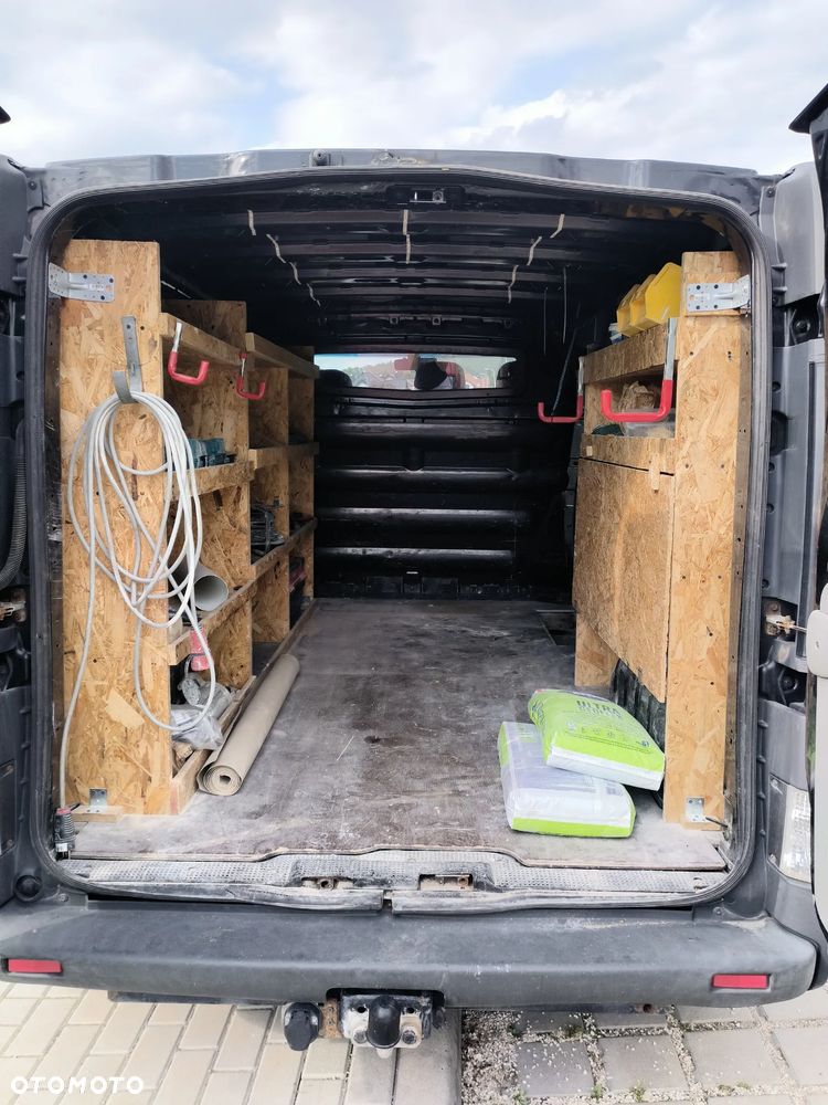 Opel VIVARO - 11