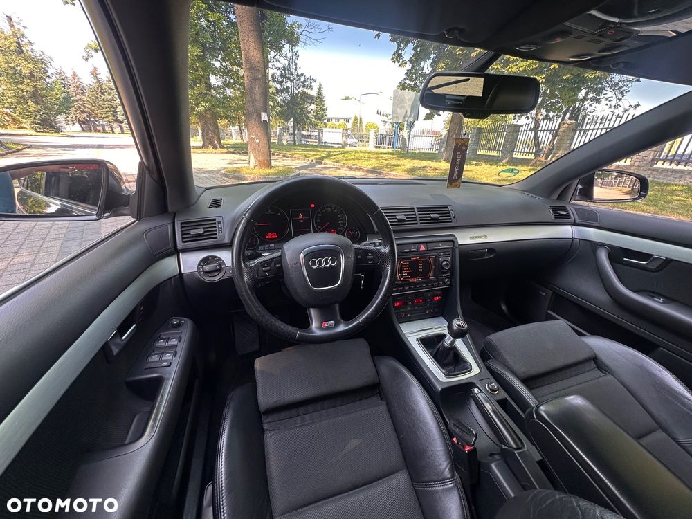 Audi A4 Avant - 18