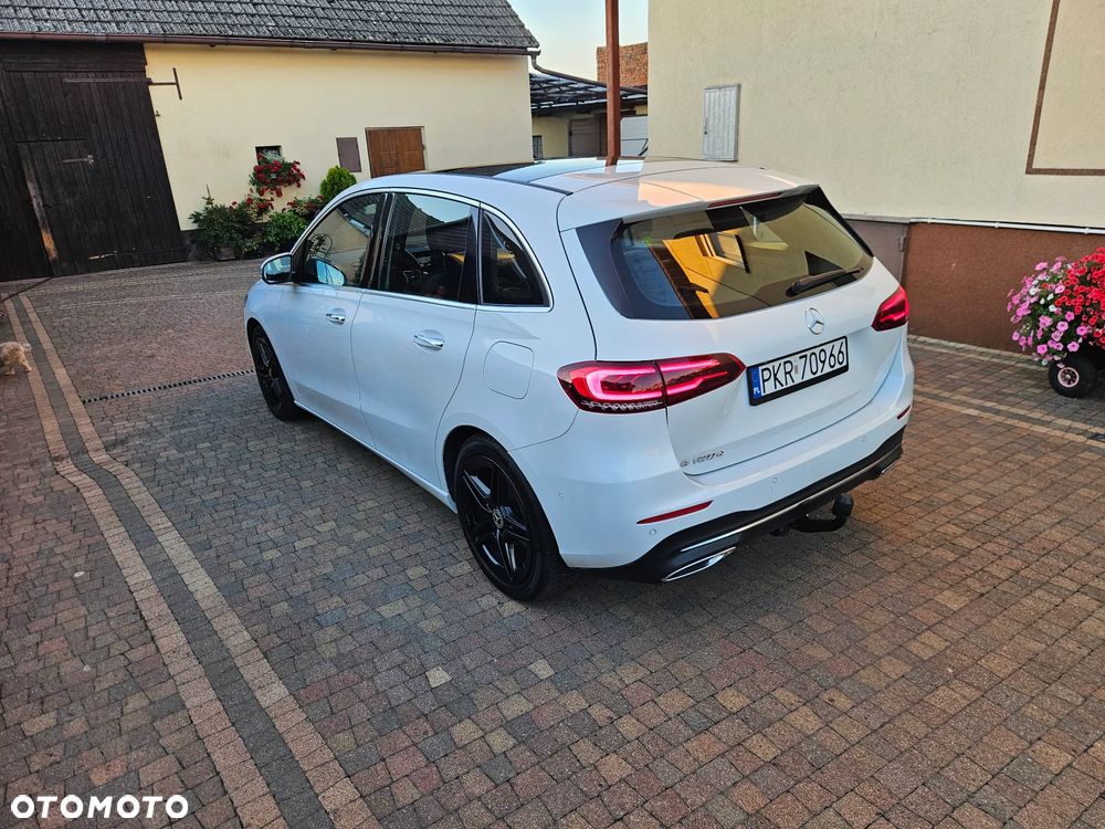 Mercedes-Benz Klasa B 180 d 7G-DCT Progressive - 15