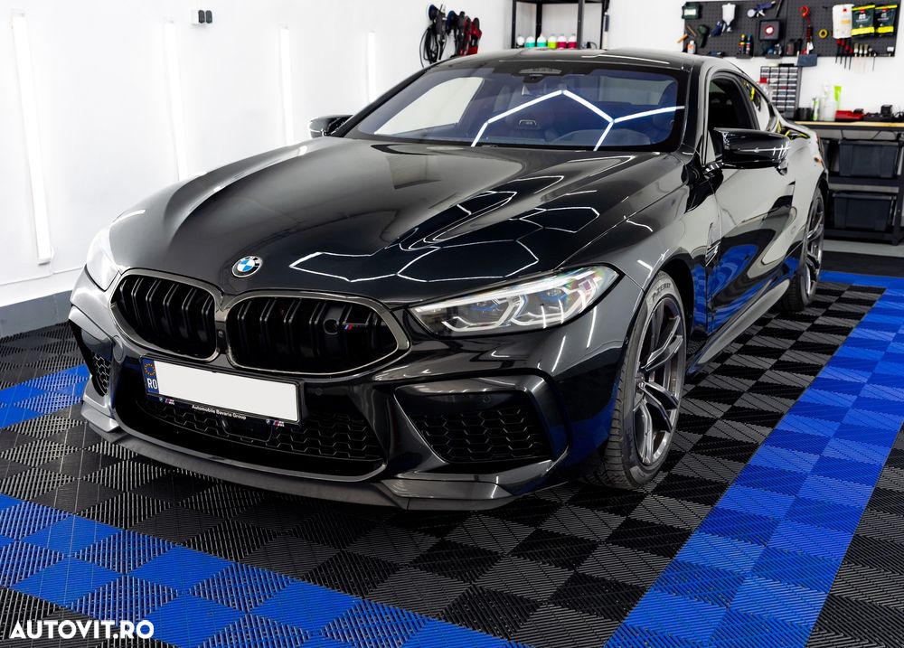 BMW M8 Competition - 3
