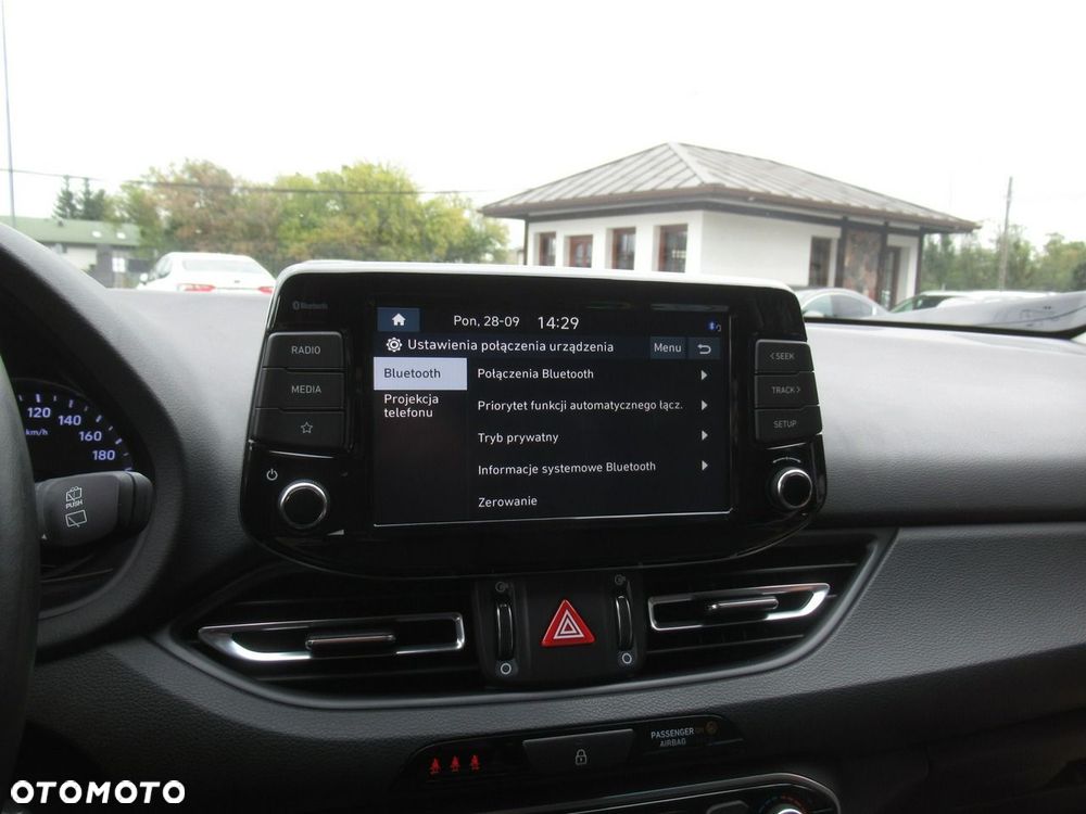 Hyundai i30 1.5 T-GDI 48V Smart - 24
