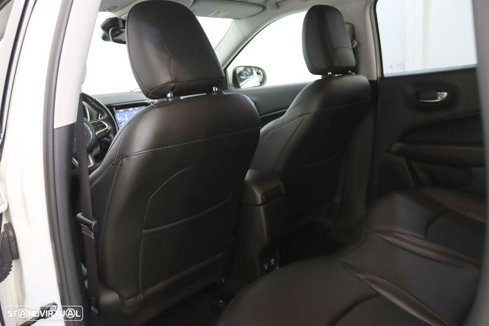 Jeep Compass 1.6 M-Jet Limited - 9