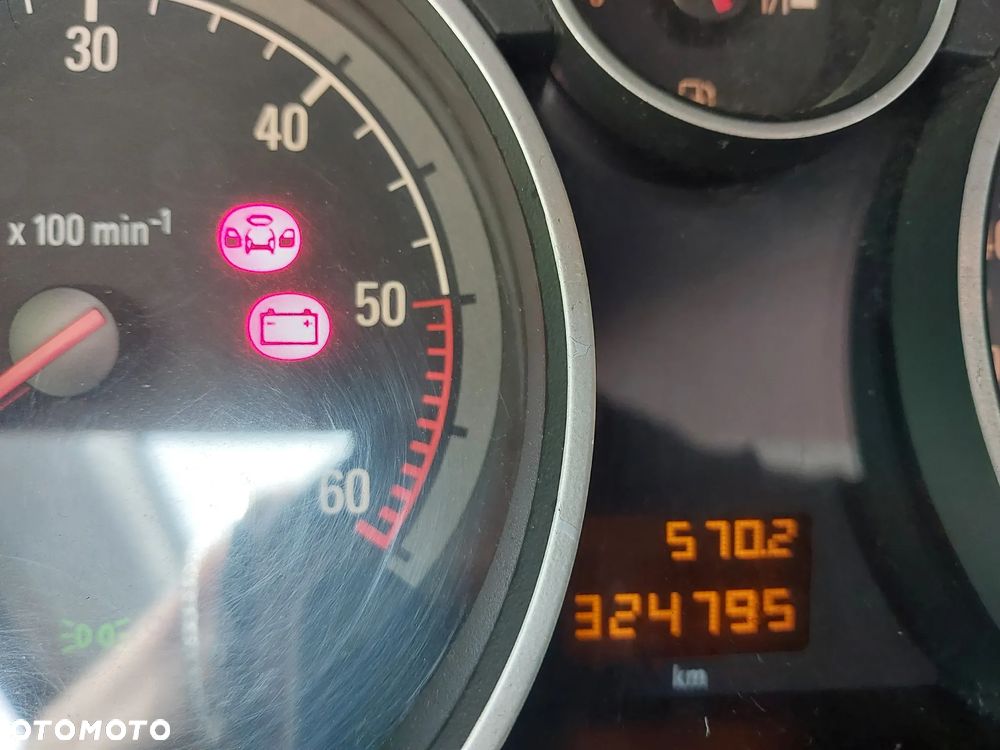 Opel Astra 1.7 CDTI - 8