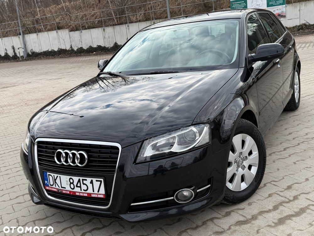 Audi A3 Sportback 1.6 TDI Attraction - 25