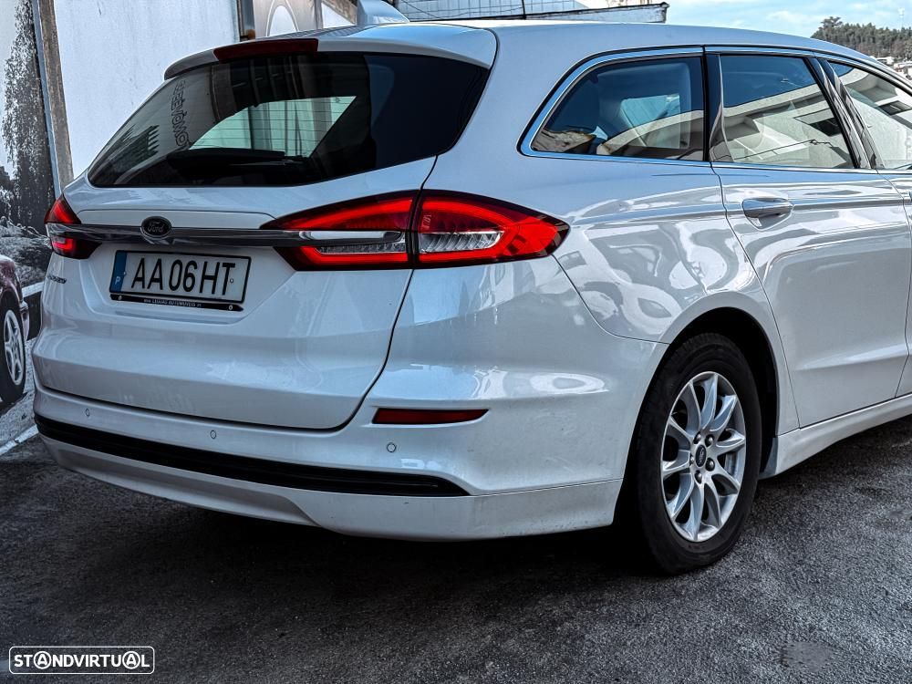 Ford Mondeo SW 2.0 HEV Titanium - 11