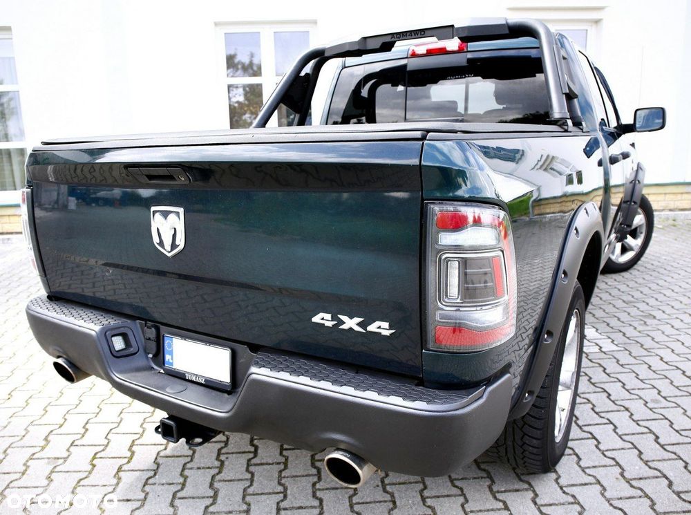 Dodge RAM - 32