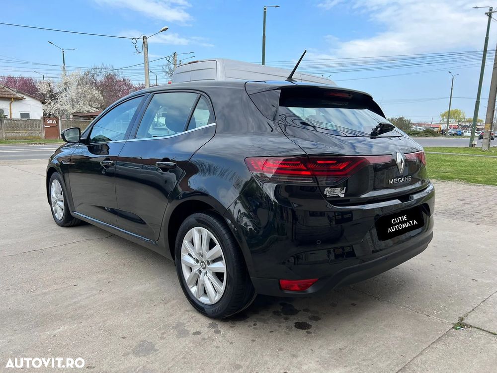 Renault Megane - 5