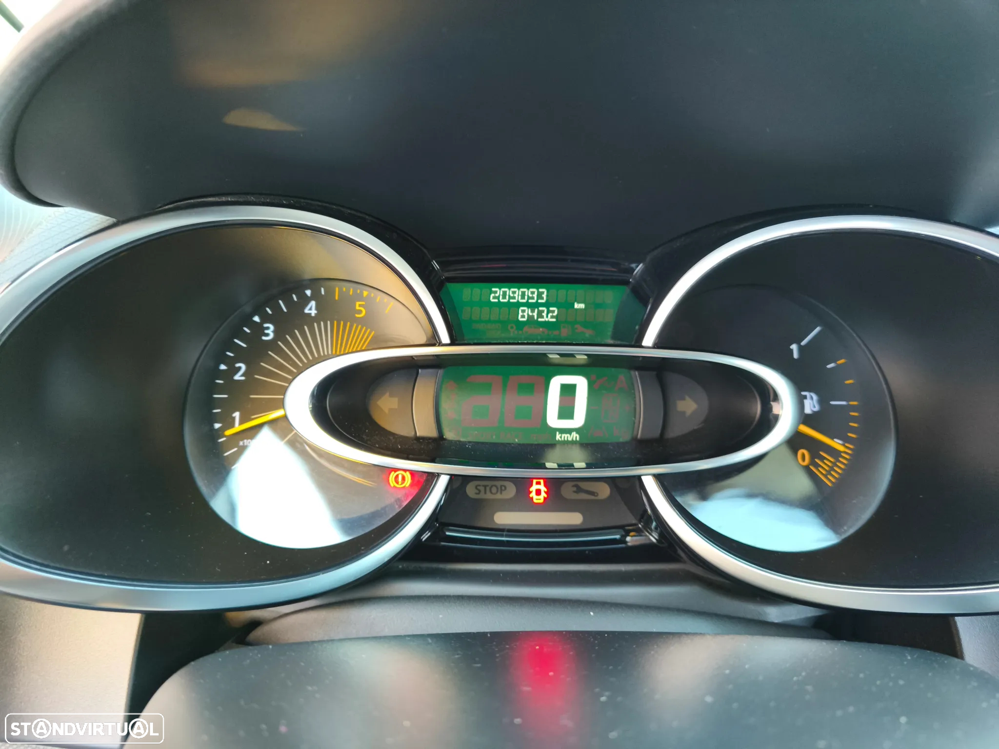 Renault Clio Sport Tourer 1.5 dCi Dynamique S - 5