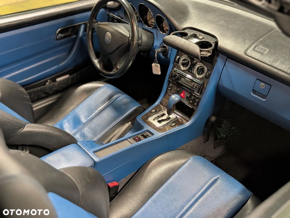 Mercedes-Benz SLK - 26